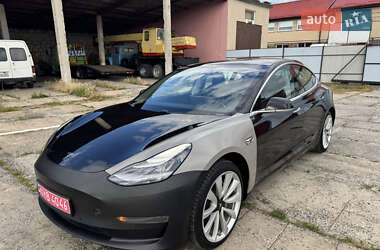 Седан Tesla Model 3 2018 в 