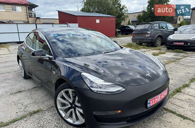 Седан Tesla Model 3 2018 в 