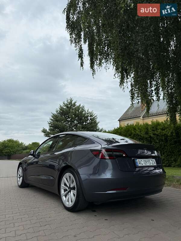Седан Tesla Model 3 2021 в Луцке фото 3 Седан Tesla Model 3 2021 в Луцке