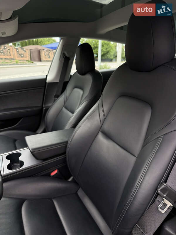 Седан Tesla Model 3 2021 в Луцке фото 21 Седан Tesla Model 3 2021 в Луцке