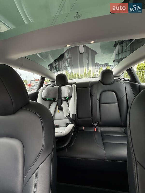 Седан Tesla Model 3 2021 в Луцке фото 32 Седан Tesla Model 3 2021 в Луцке