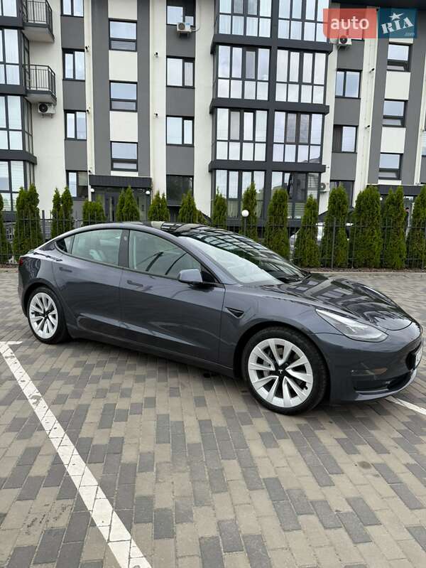 Седан Tesla Model 3 2021 в Луцке фото 14 Седан Tesla Model 3 2021 в Луцке
