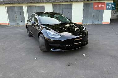 Седан Tesla Model 3 2018 в 