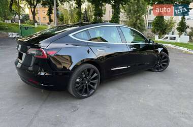 Седан Tesla Model 3 2018 в 