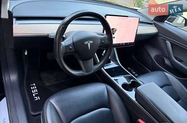 Седан Tesla Model 3 2018 в 