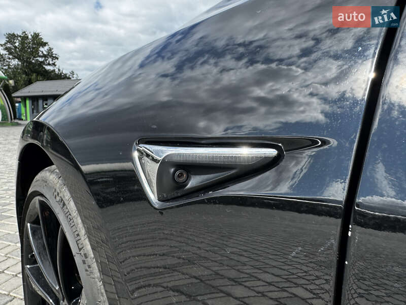 Седан Tesla Model 3 2019 в Кропивницькому