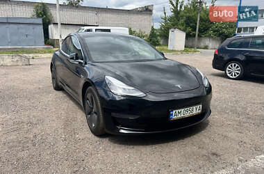 Седан Tesla Model 3 2019 в 