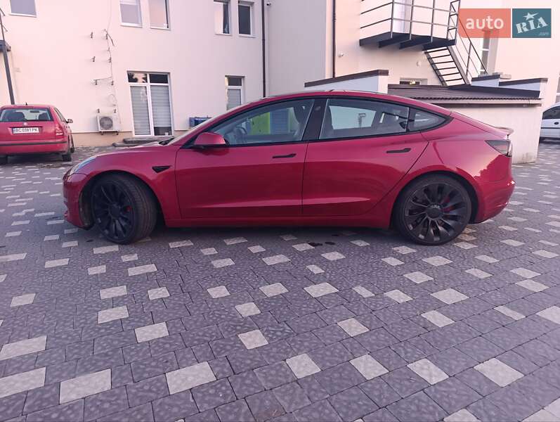 Седан Tesla Model 3 2021 в Львове фото 22 Седан Tesla Model 3 2021 в Львове