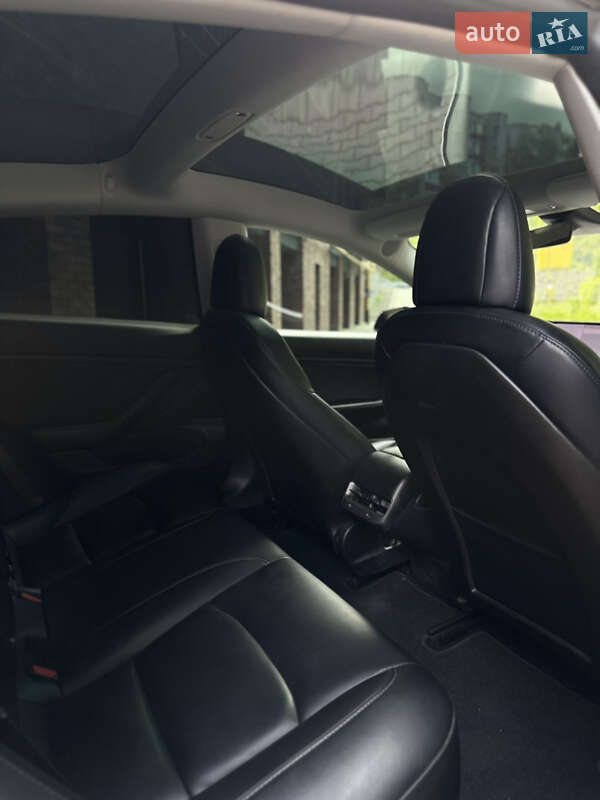 Седан Tesla Model 3 2018 в Хмельницком