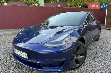Седан Tesla Model 3 2019 в 