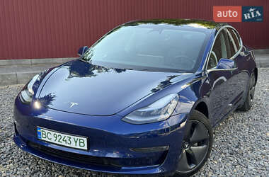 Седан Tesla Model 3 2019 в 