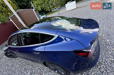 Седан Tesla Model 3 2019 в 