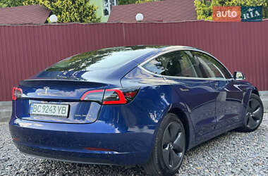 Седан Tesla Model 3 2019 в 