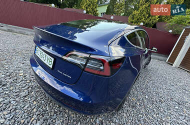 Седан Tesla Model 3 2019 в 