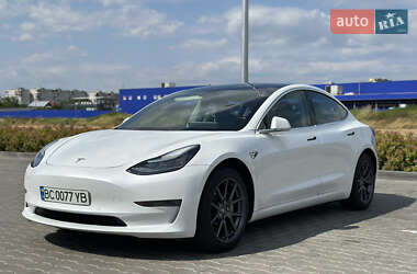Tesla Model 3 2019