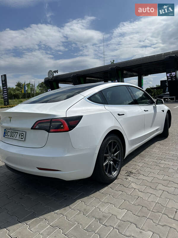 Седан Tesla Model 3 2019 в Львове фото 8 Седан Tesla Model 3 2019 в Львове