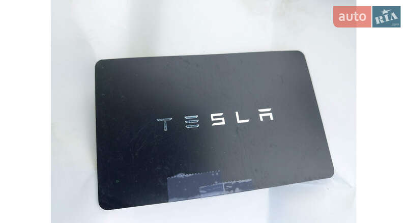 Седан Tesla Model 3 2021 в Черкассах фото 10 Седан Tesla Model 3 2021 в Черкассах