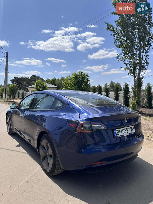 Седан Tesla Model 3 2020 в Одессе