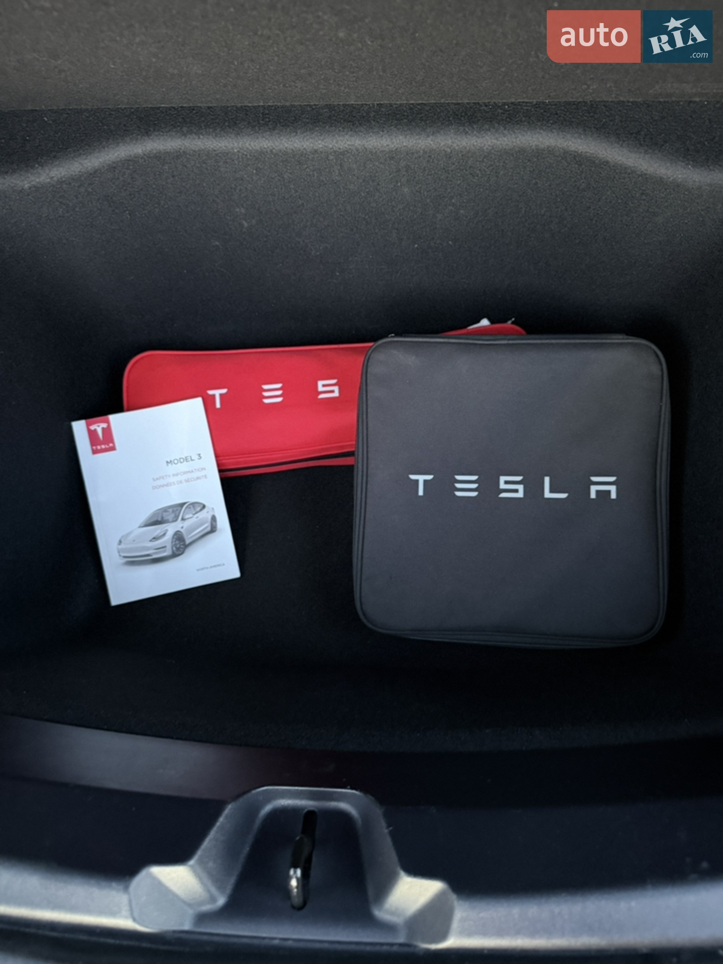 2022 Tesla Model 3 - мініатюра 12