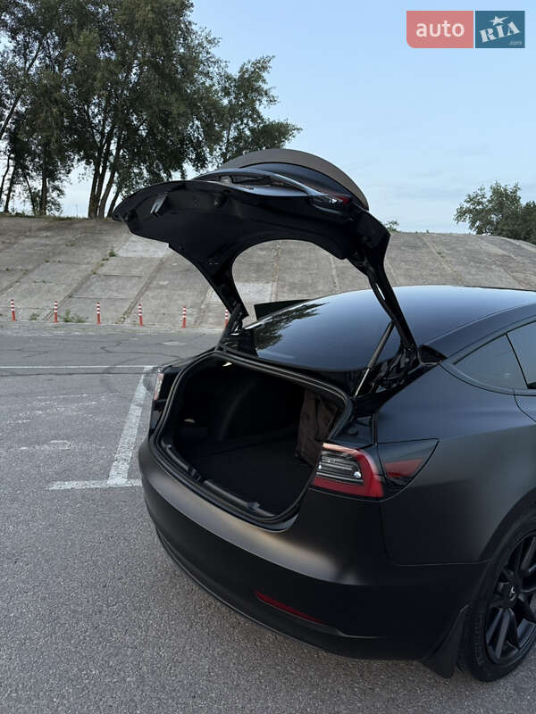 Седан Tesla Model 3 2022 в Києві фото 11 Седан Tesla Model 3 2022 в Києві