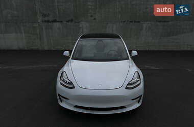 Tesla Model 3 2019 Tesla Model 3 2019