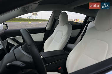 Седан Tesla Model 3 2019 в 