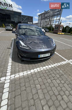 Tesla Model 3 2018 Tesla Model 3 2018