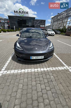 Седан Tesla Model 3 2018 в 