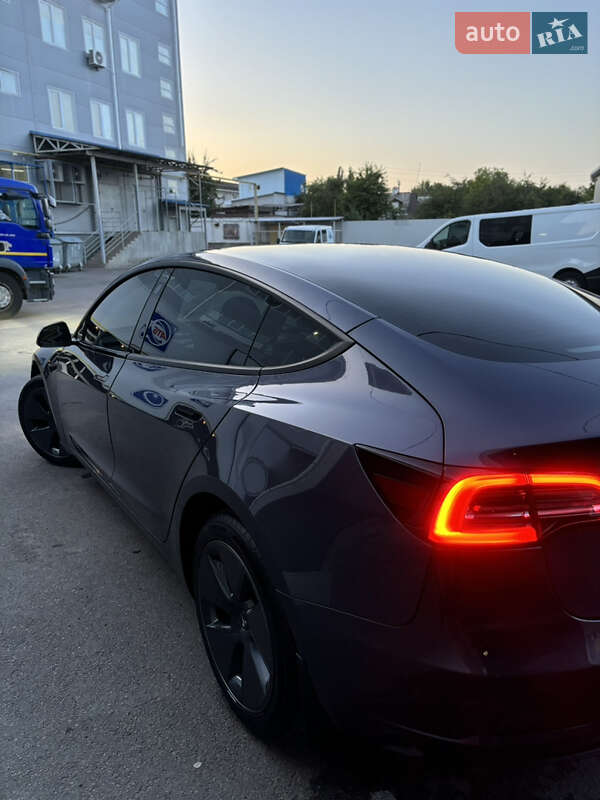 Седан Tesla Model 3 2023 в Белой Церкви