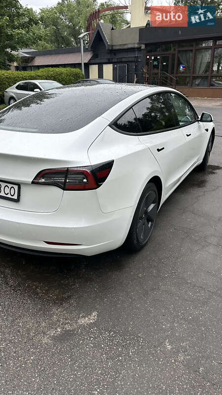 Седан Tesla Model 3 2021 в Днепре
