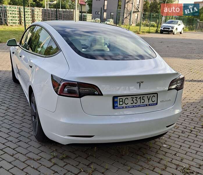 Седан Tesla Model 3 2021 в Львове фото 9 Седан Tesla Model 3 2021 в Львове