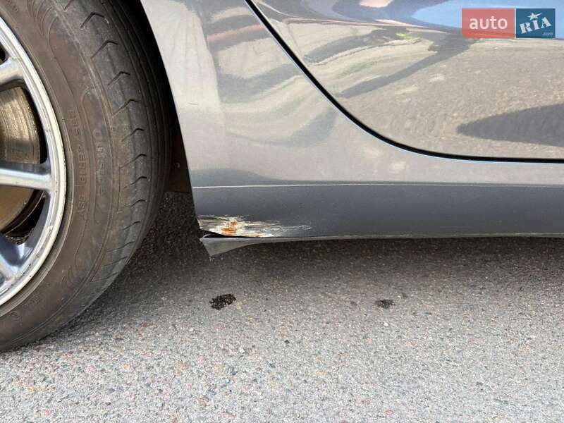 Седан Tesla Model 3 2019 в Ровно