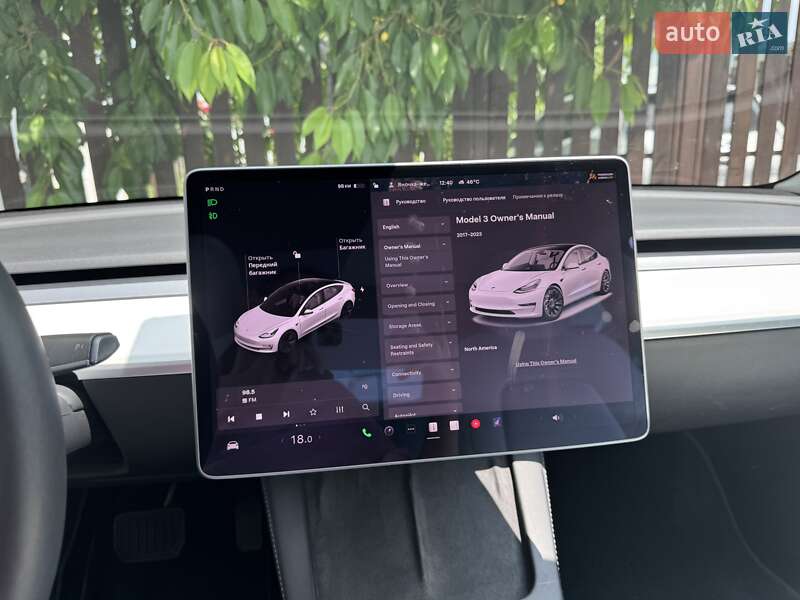 Седан Tesla Model 3 2021 в Броварах