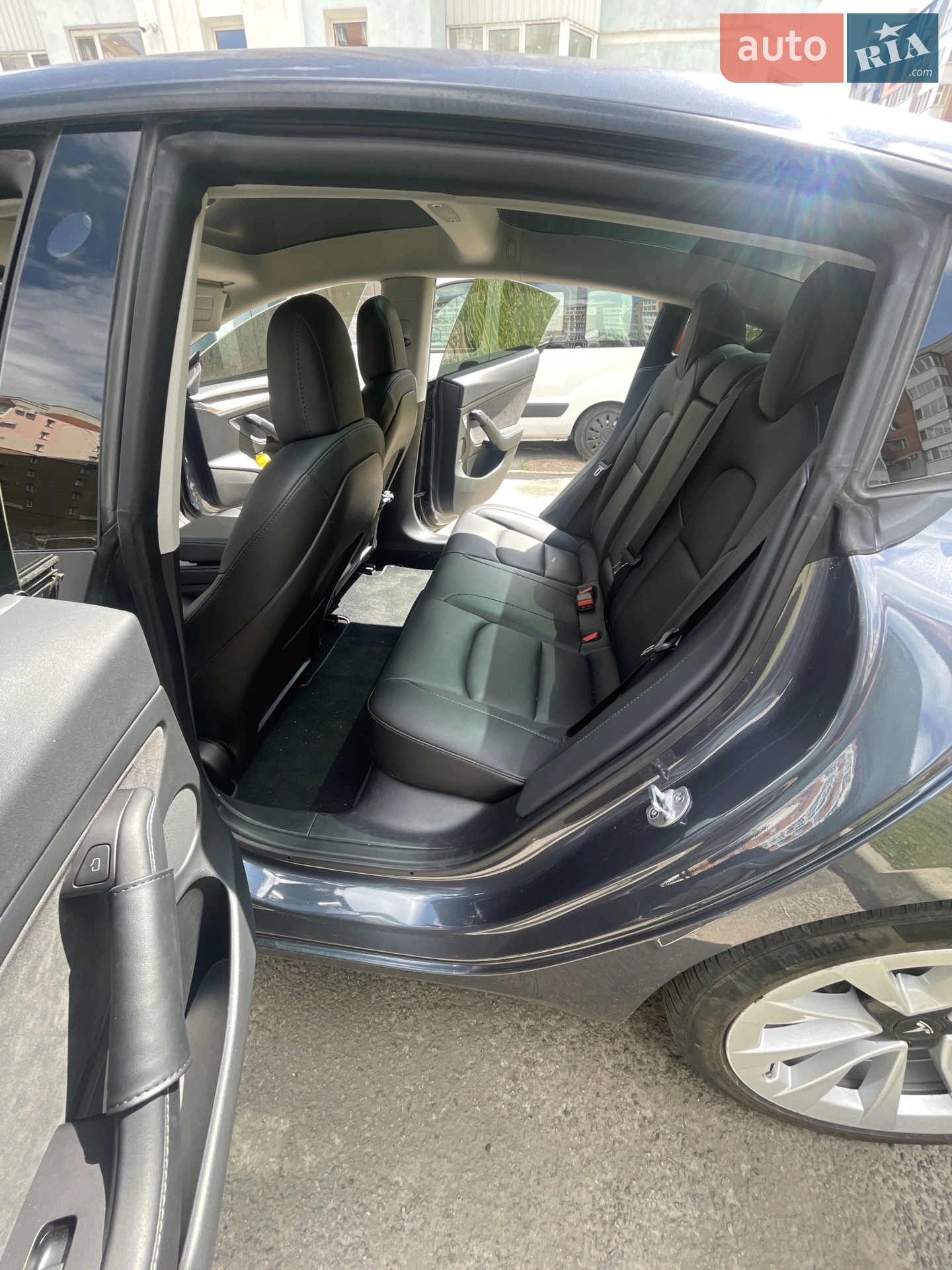 2022 Tesla Model 3 - мініатюра 16