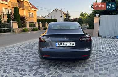 Седан Tesla Model 3 2019 в 