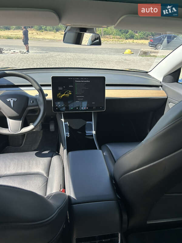 Седан Tesla Model 3 2020 в Кривом Роге фото 15 Седан Tesla Model 3 2020 в Кривом Роге