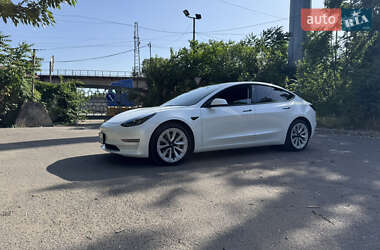 Седан Tesla Model 3 2022 в Одессе
