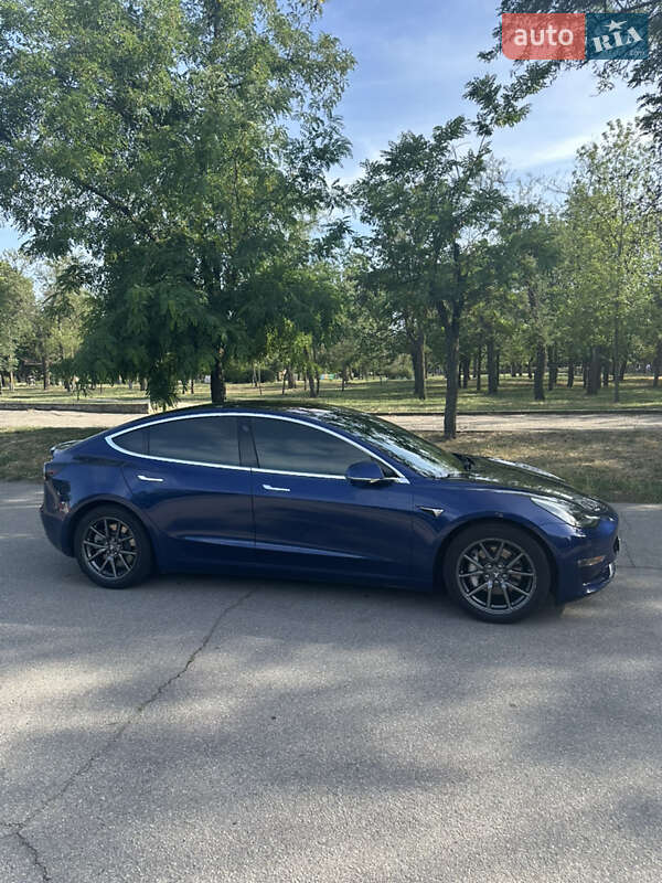 Седан Tesla Model 3 2018 в Одесі фото 9 Седан Tesla Model 3 2018 в Одесі