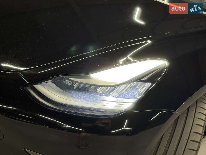 Седан Tesla Model 3 2019 в Владимире