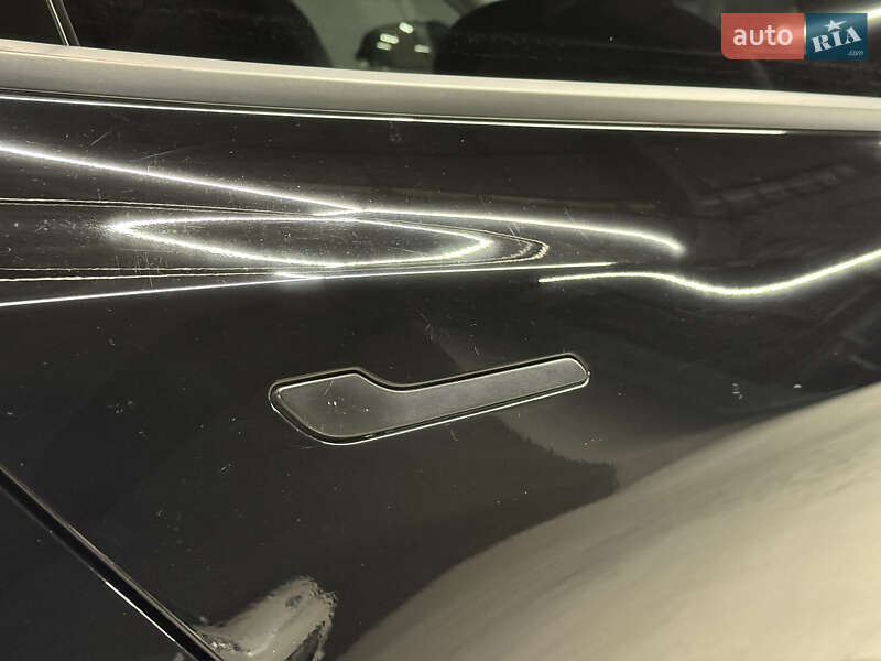 Седан Tesla Model 3 2019 в Владимире