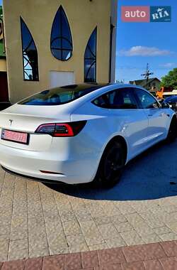 Tesla Model 3 2019 Tesla Model 3 2019