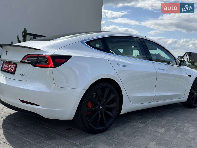 Седан Tesla Model 3 2019 в Луцке фото 9 Седан Tesla Model 3 2019 в Луцке