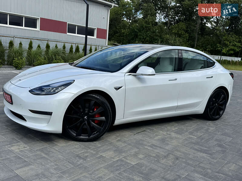 Седан Tesla Model 3 2019 в Луцке фото 4 Седан Tesla Model 3 2019 в Луцке