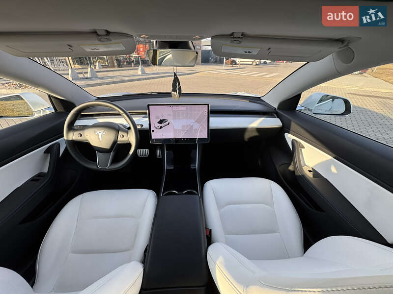 Седан Tesla Model 3 2019 в Луцке фото 39 Седан Tesla Model 3 2019 в Луцке