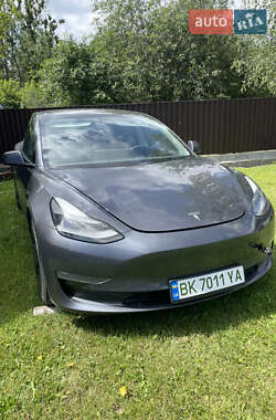 Tesla Model 3 2021 Tesla Model 3 2021