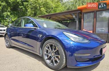 Седан Tesla Model 3 2018 в 