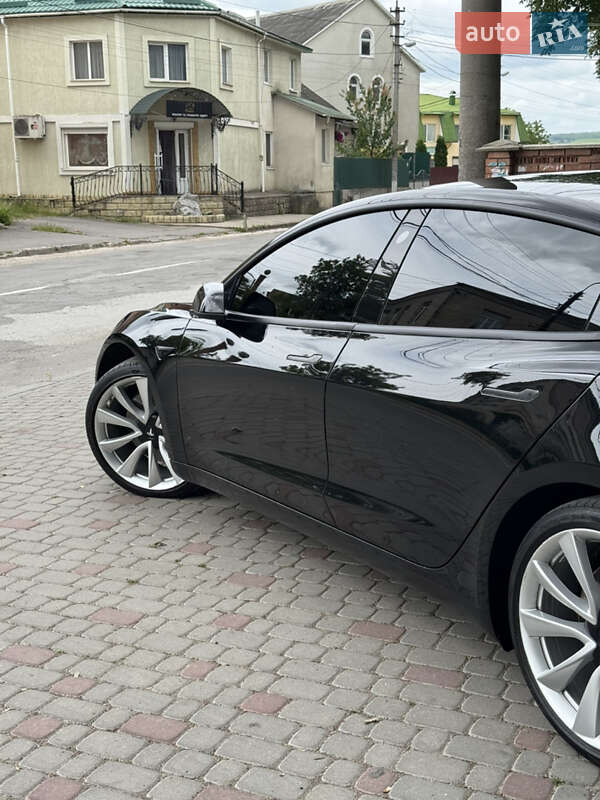 Седан Tesla Model 3 2018 в Каменец-Подольском