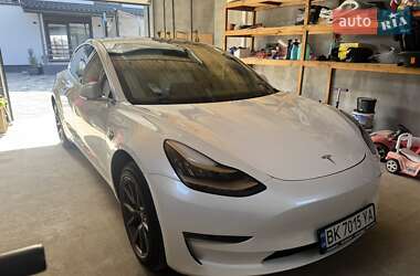 Tesla Model 3 2018 Tesla Model 3 2018