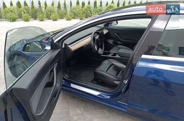 Седан Tesla Model 3 2019 в 
