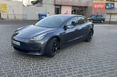Седан Tesla Model 3 2018 в Одессе